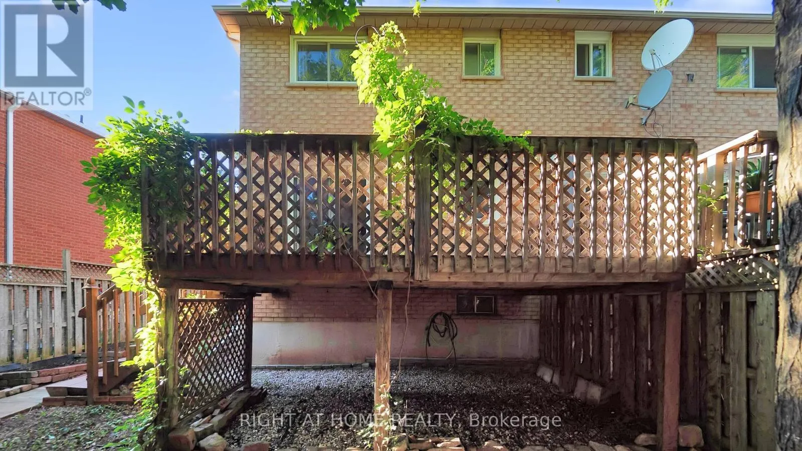 1253 BLACKBURN DRIVE