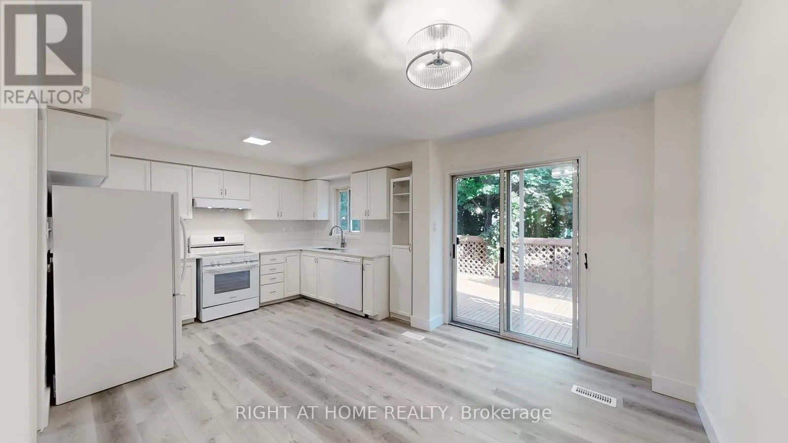 1253 BLACKBURN DRIVE