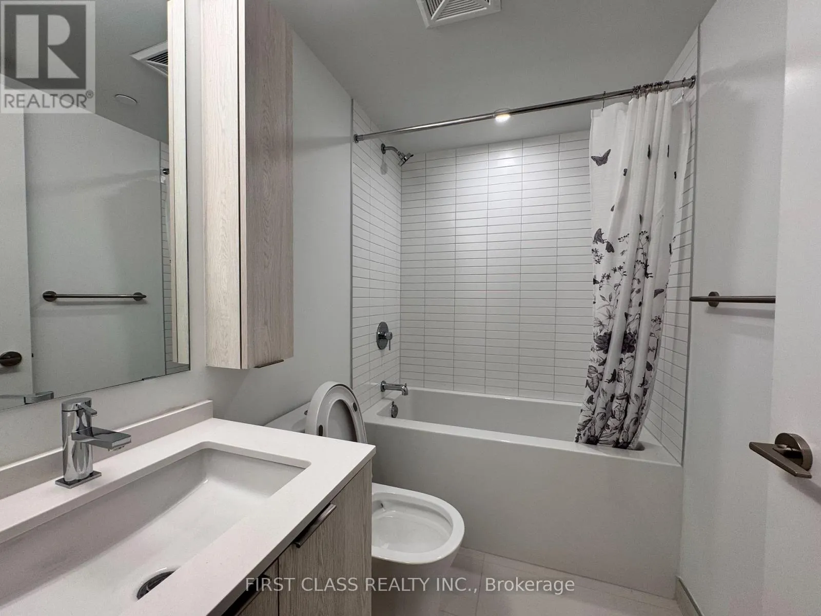 1010 - 3009 NOVAR ROAD