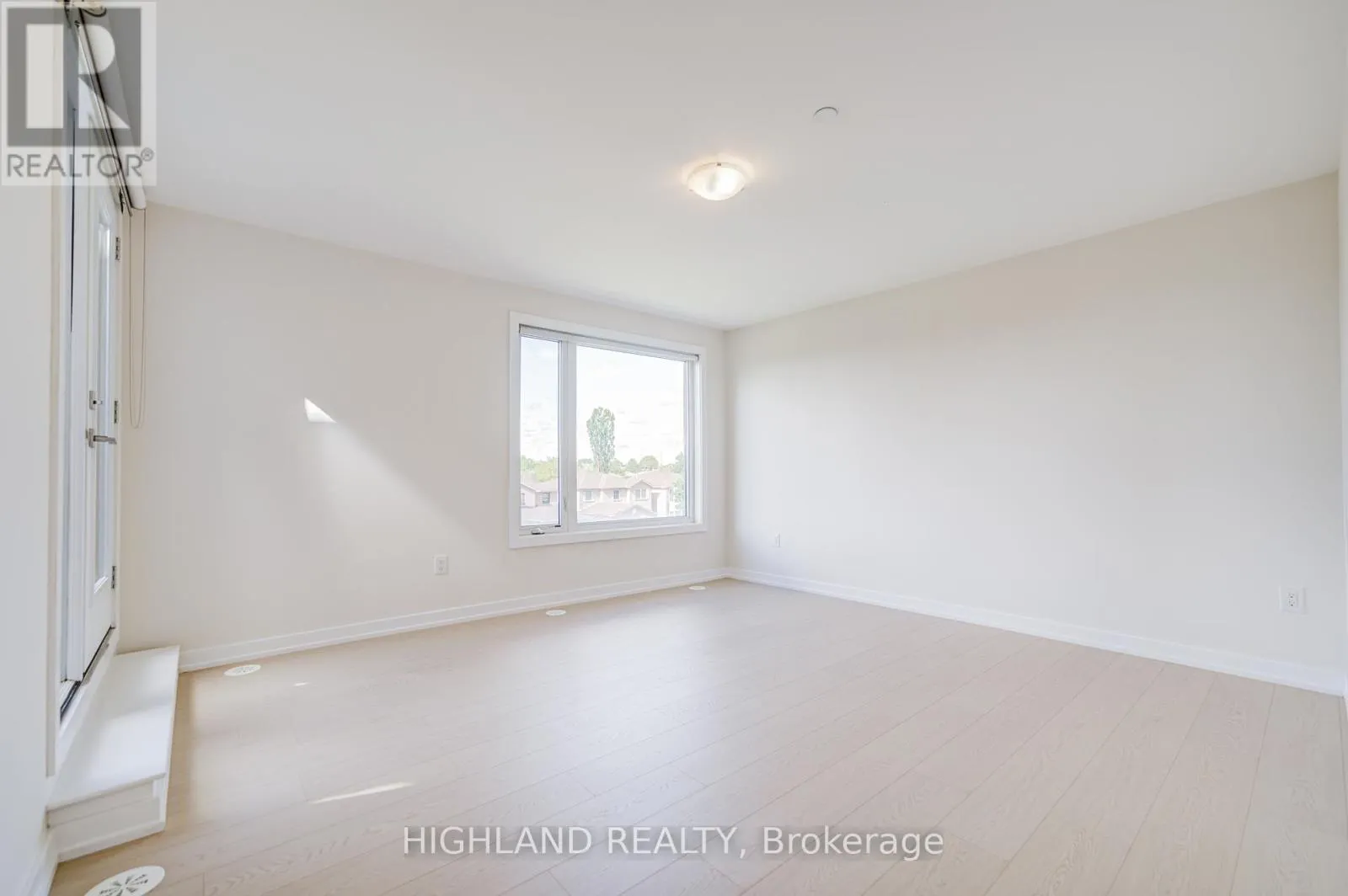 TH 9 - 4070 PARKSIDE VILLAGE DRIVE