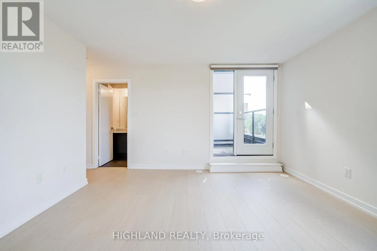 TH 9 - 4070 PARKSIDE VILLAGE DRIVE