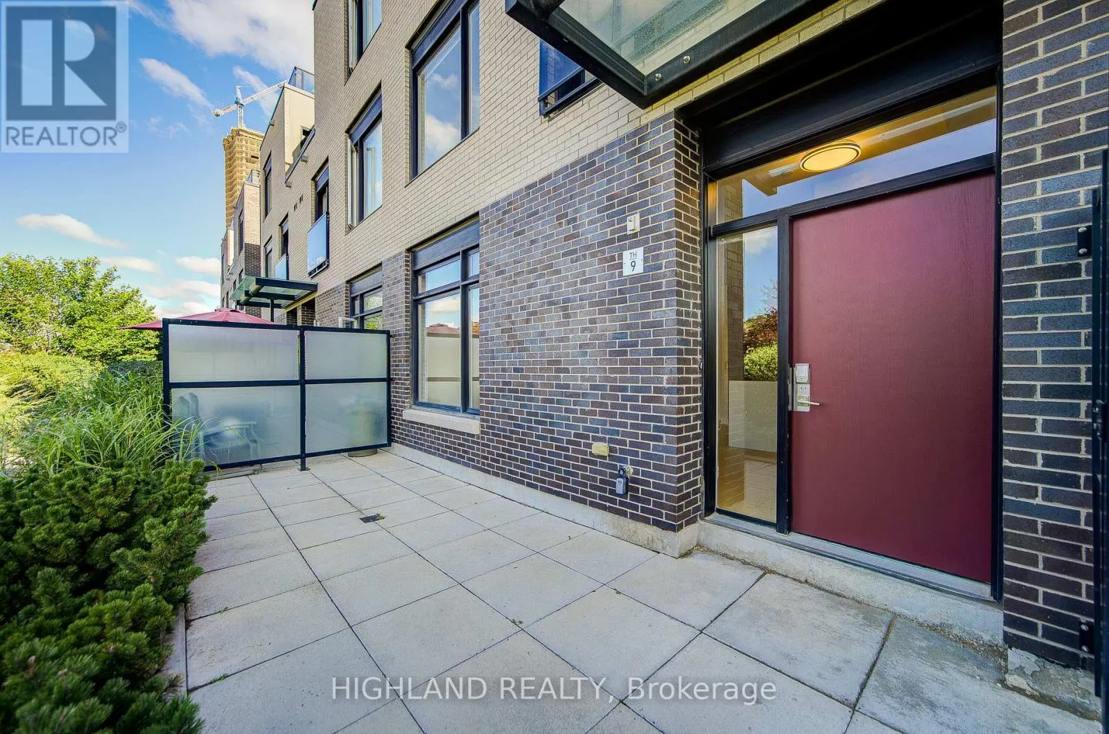 TH 9 - 4070 PARKSIDE VILLAGE DRIVE