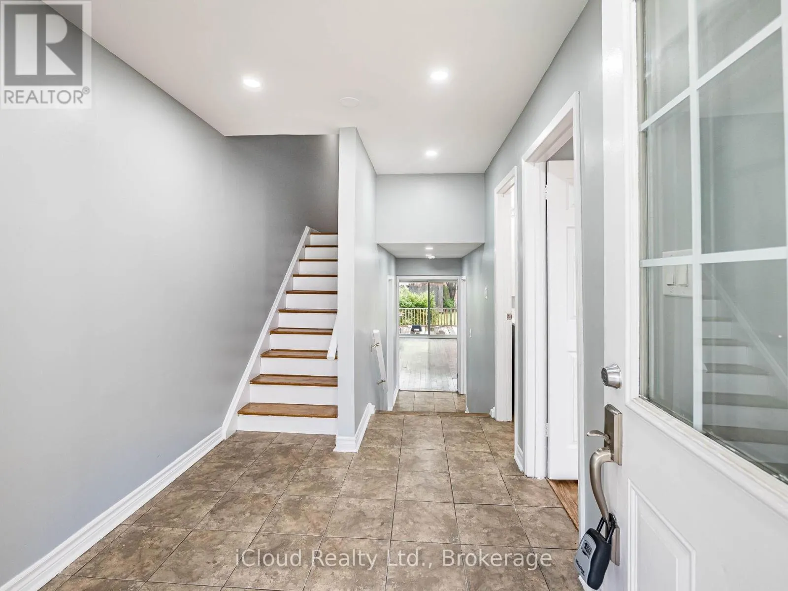 7458 CATALPA ROAD