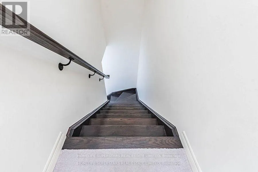 42 FRESNEL ROAD