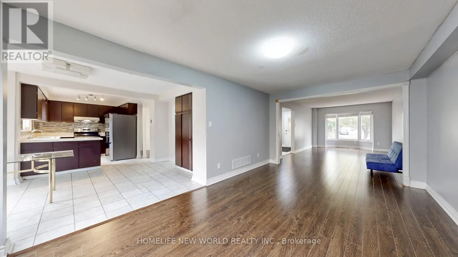 572 NISBET COURT