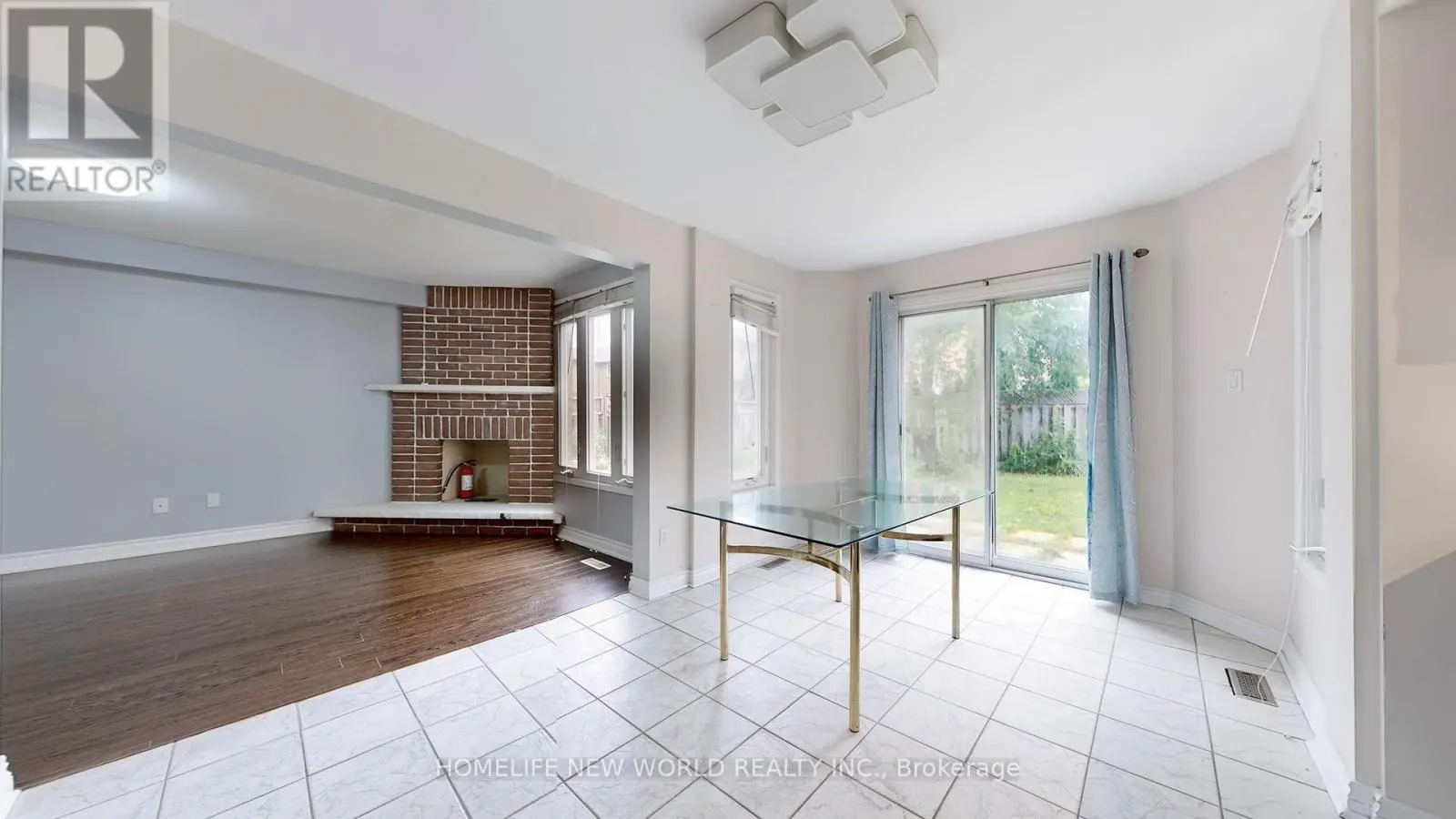 572 NISBET COURT