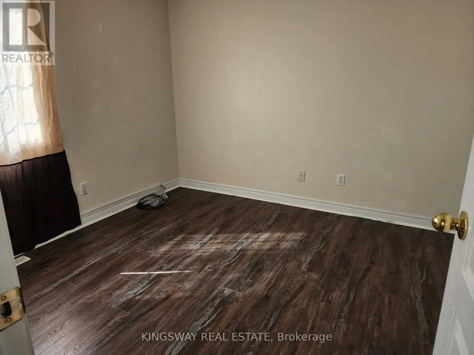 UPPER - 65 PEFFERLAW CIRCLE