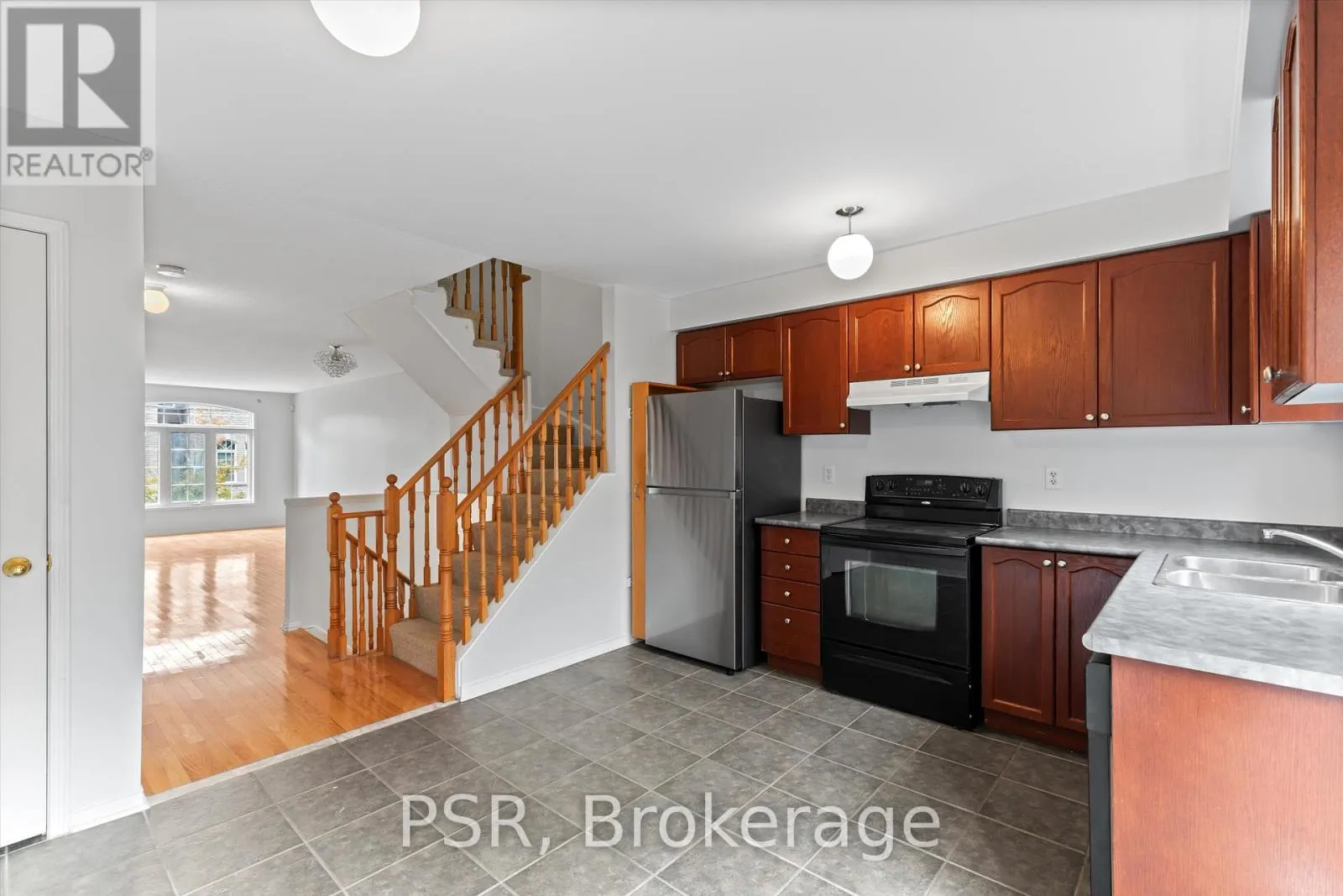 7125 CHATHAM COURT