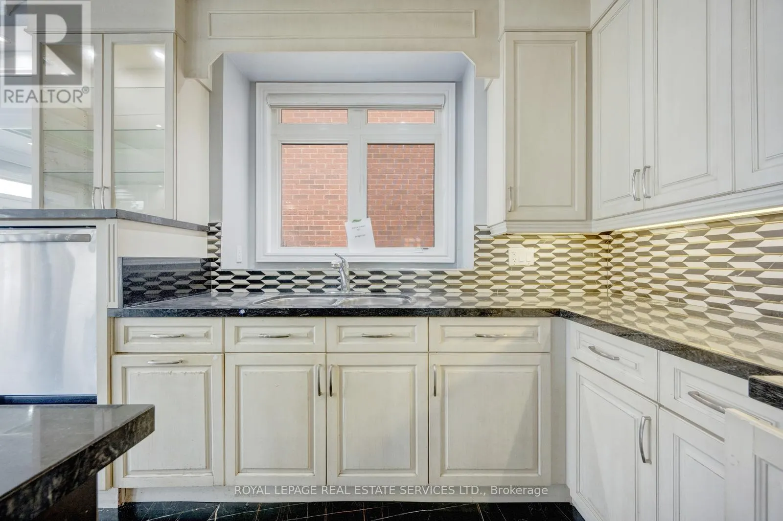 2 RIVERSTONE DRIVE