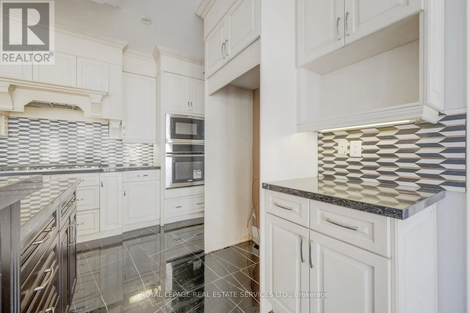 2 RIVERSTONE DRIVE