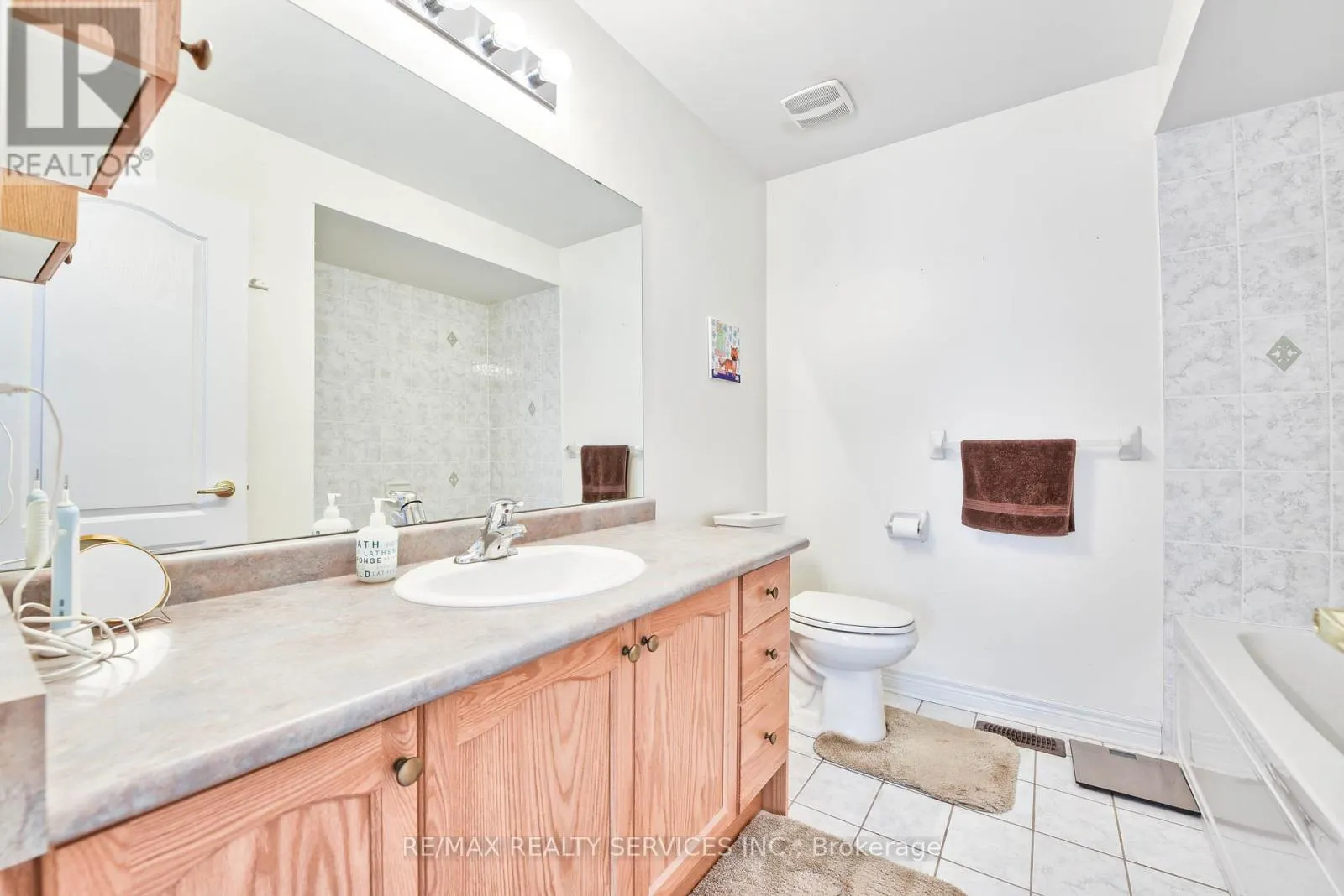 5 FALCONWOOD PLACE