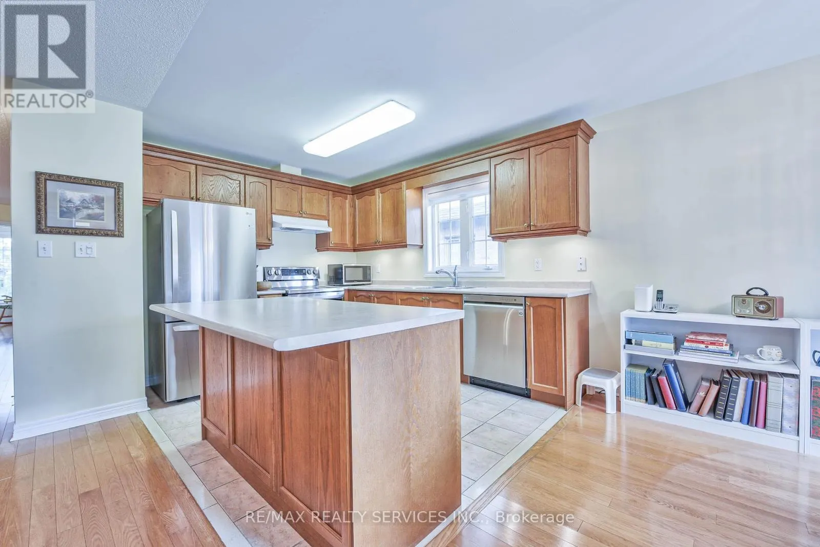 5 FALCONWOOD PLACE