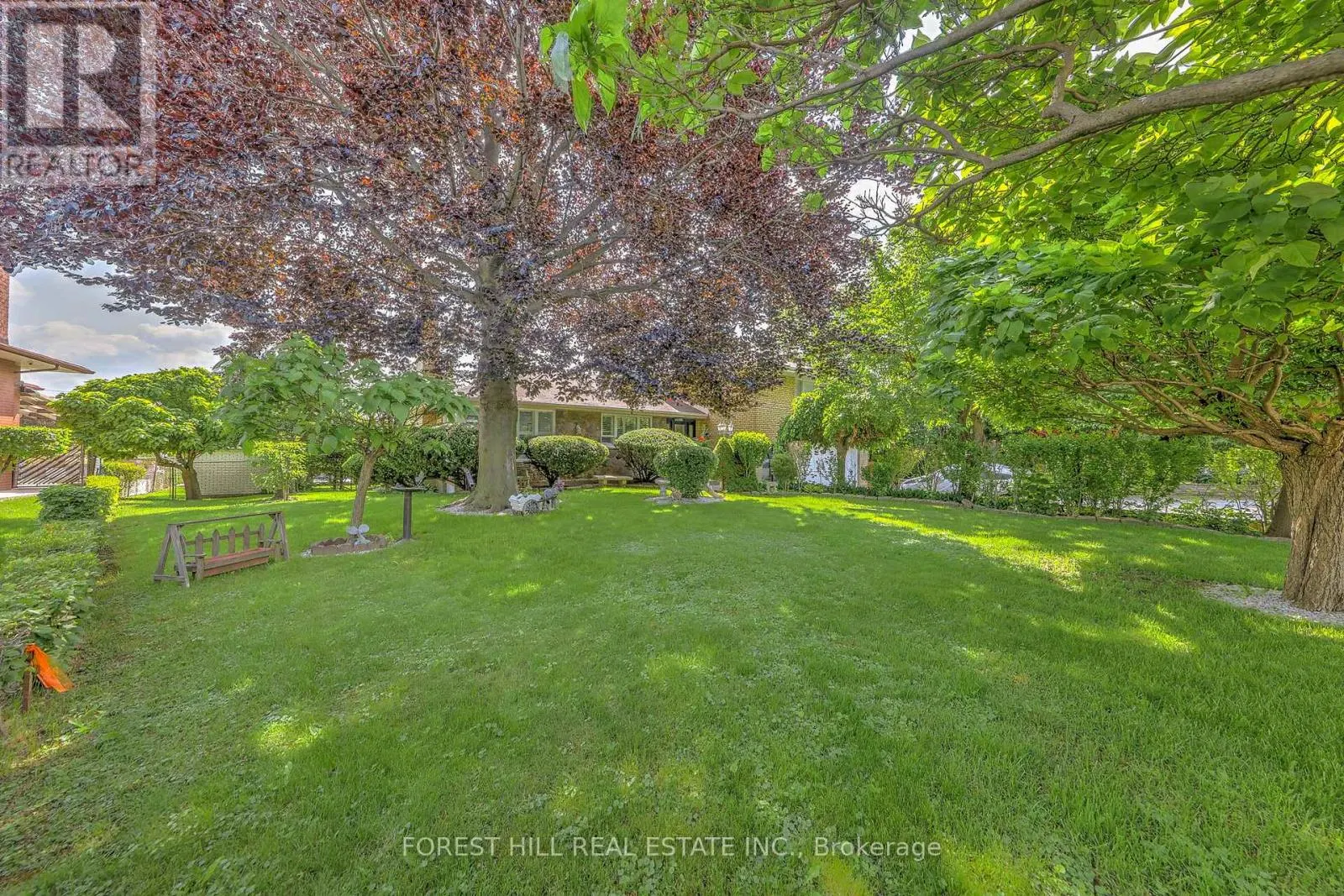 89 PORTAGE AVENUE