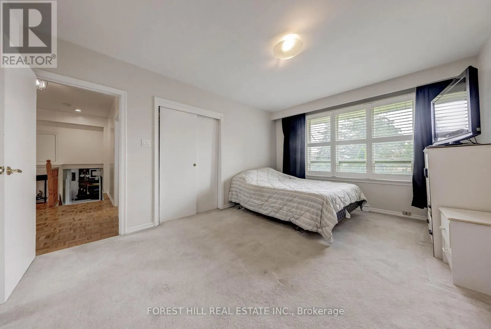 89 PORTAGE AVENUE