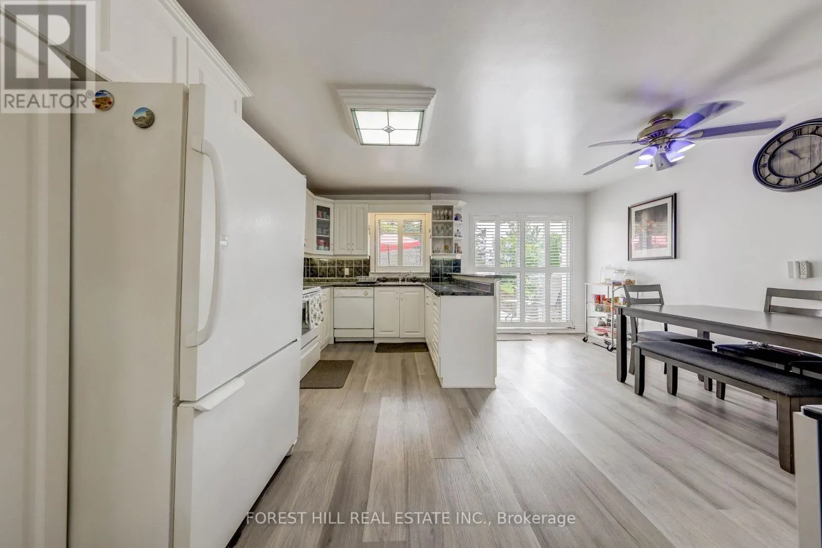 89 PORTAGE AVENUE