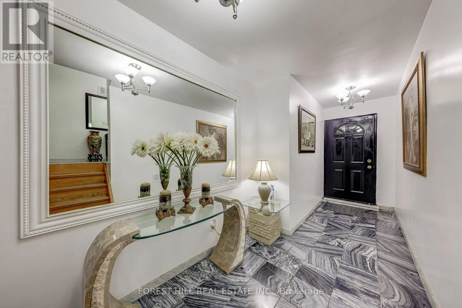 89 PORTAGE AVENUE