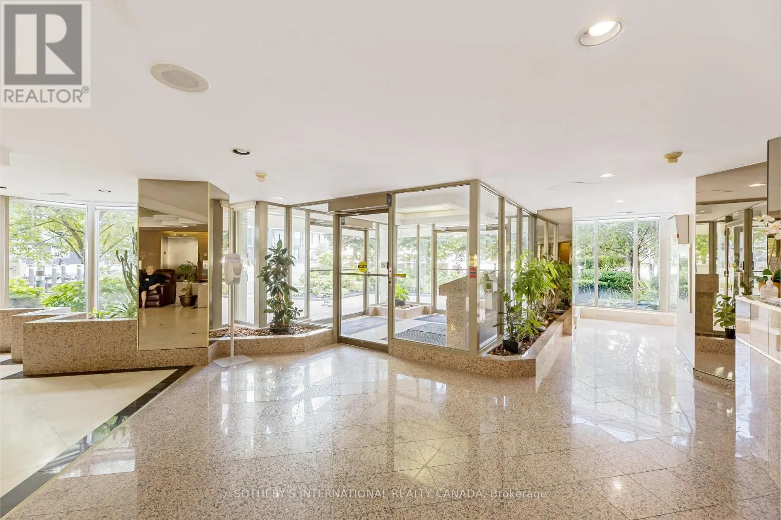 103 - 400 WEBB DRIVE