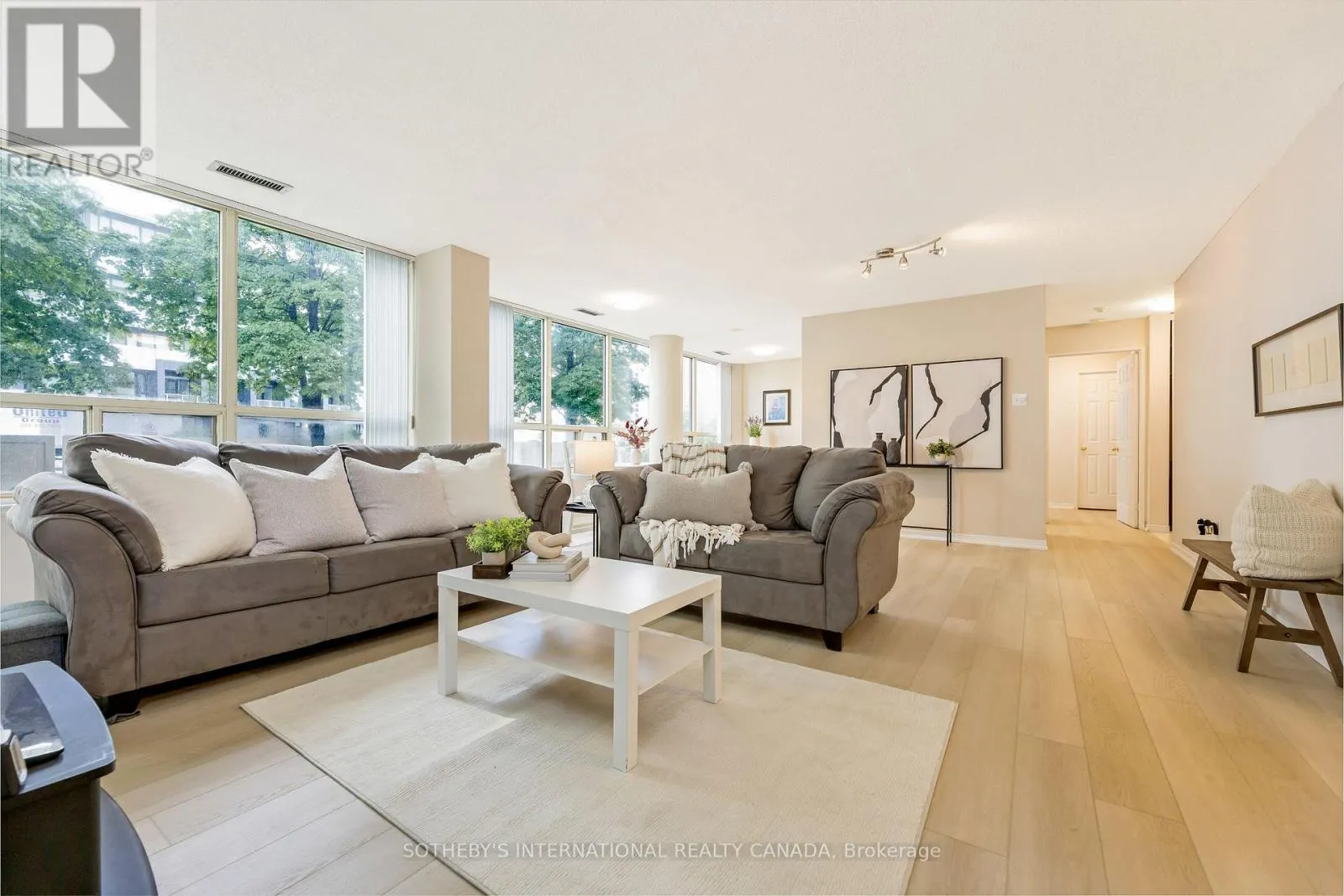 103 - 400 WEBB DRIVE