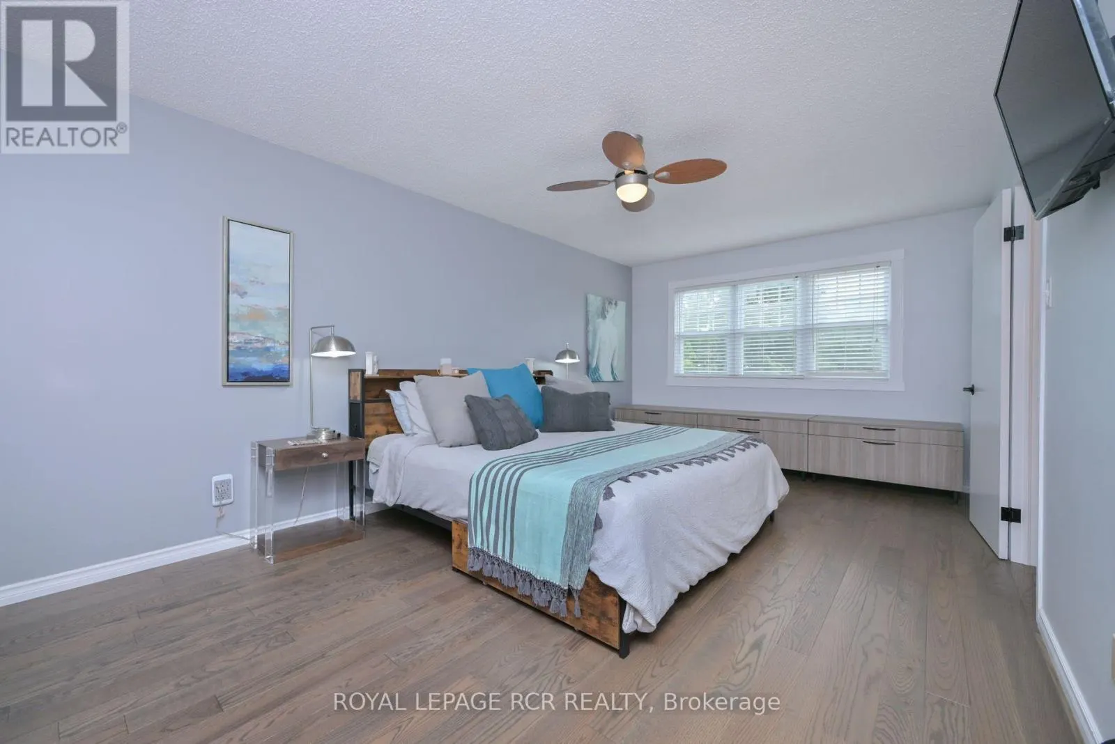 230 BEECHFIELD CRESCENT