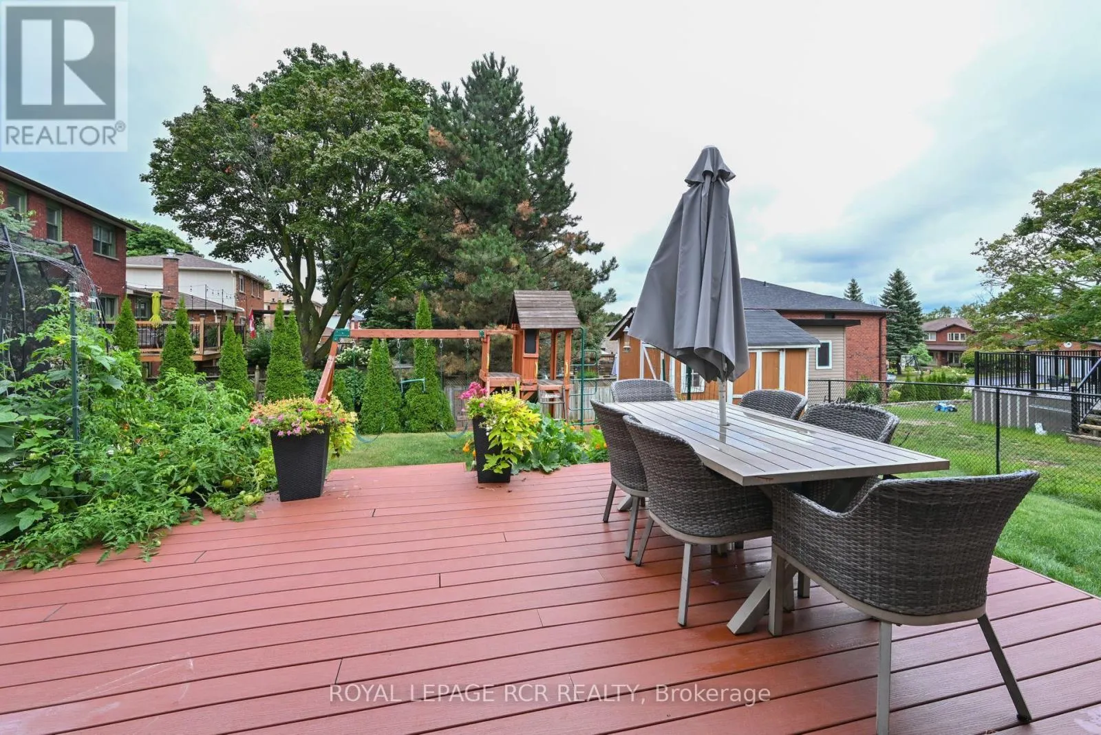 230 BEECHFIELD CRESCENT