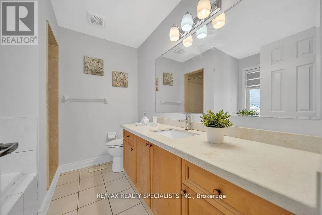 22 CLAYBORNE AVENUE
