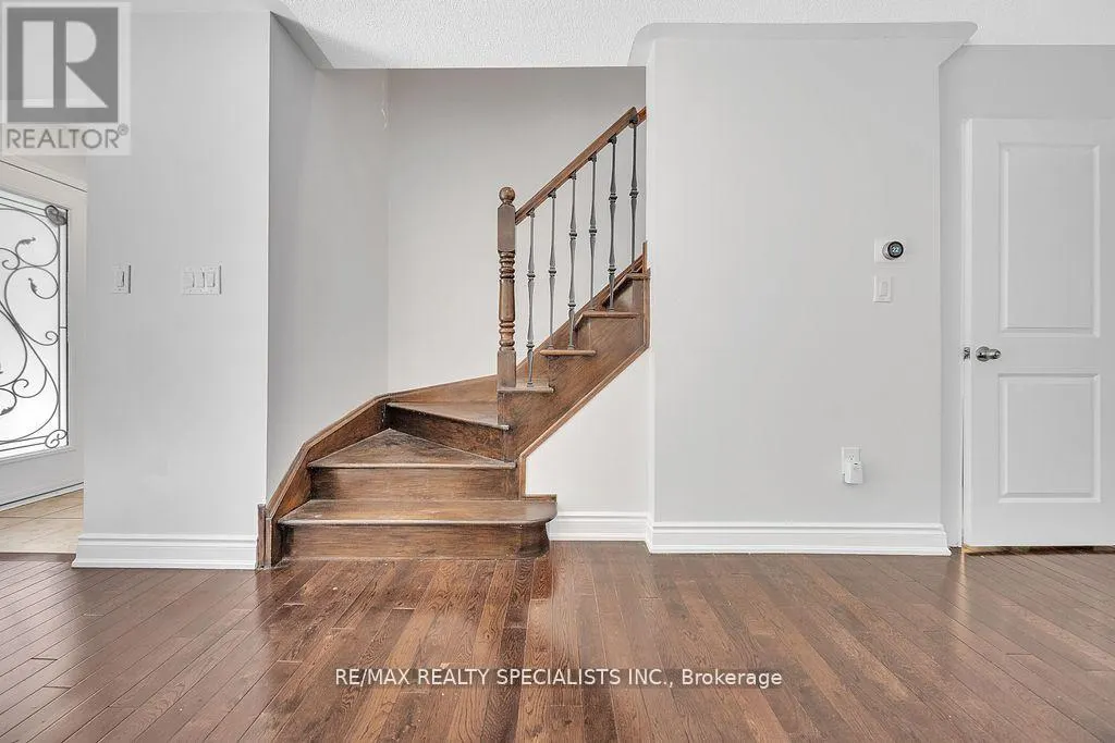 22 CLAYBORNE AVENUE