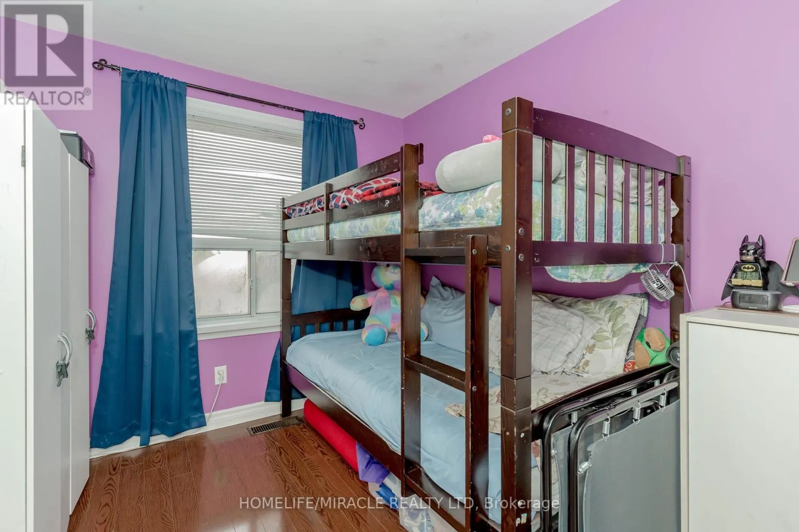 12 - 12 EDEN PARK DRIVE