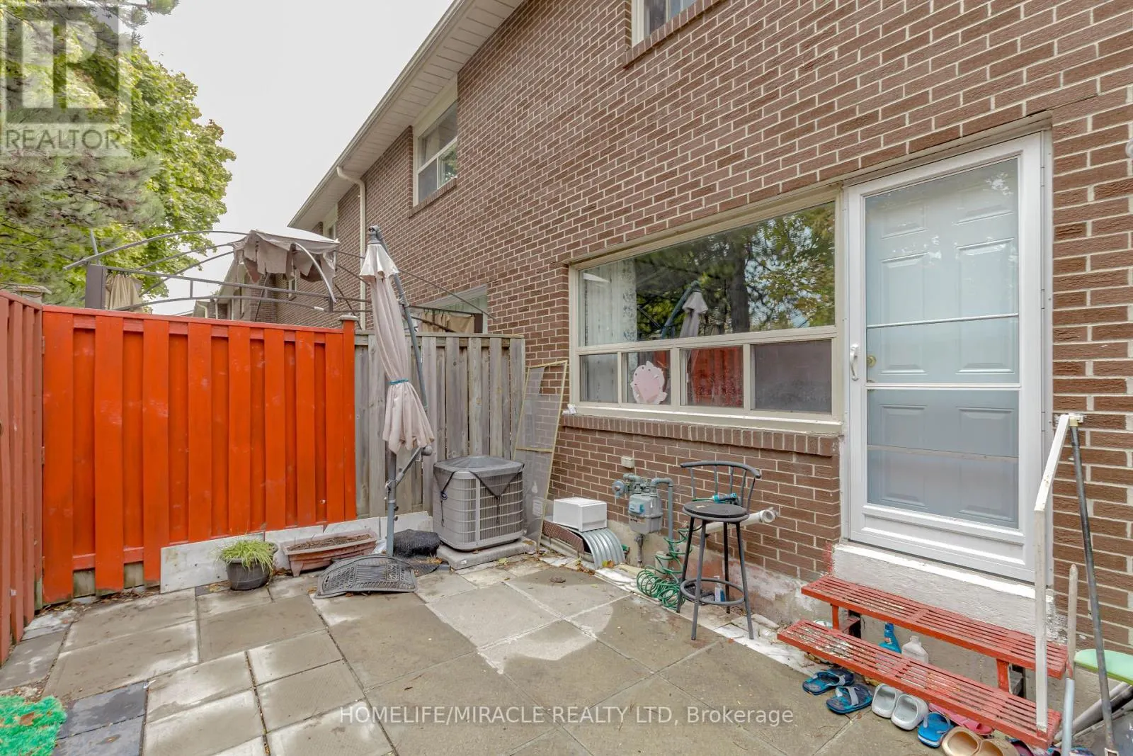 12 - 12 EDEN PARK DRIVE