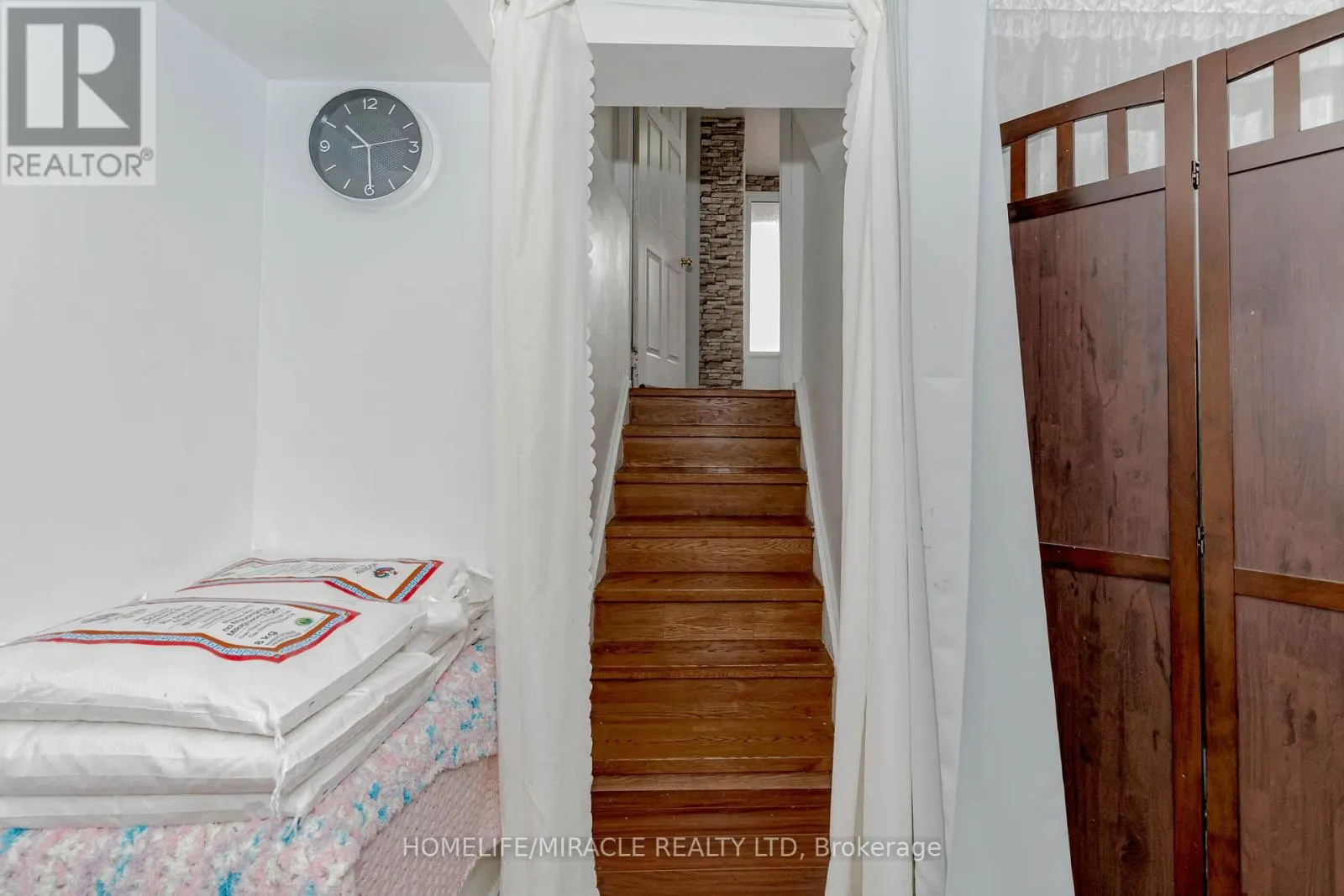 12 - 12 EDEN PARK DRIVE