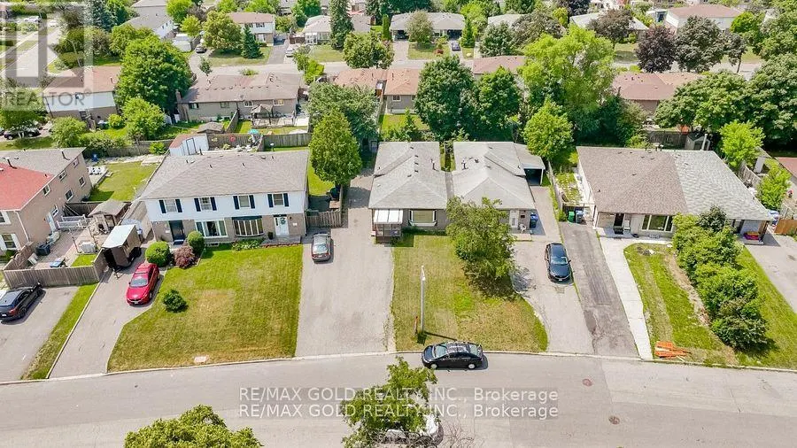 10 EDENRIDGE DRIVE