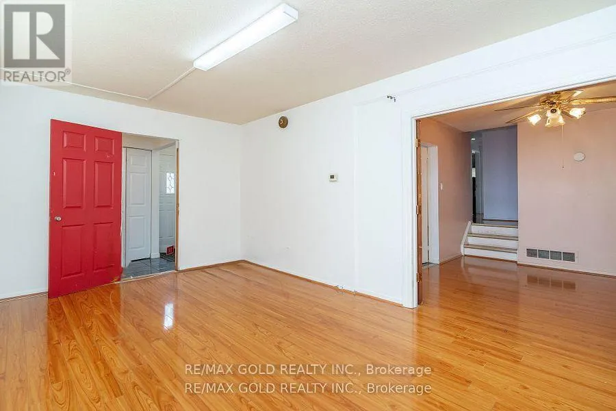 10 EDENRIDGE DRIVE