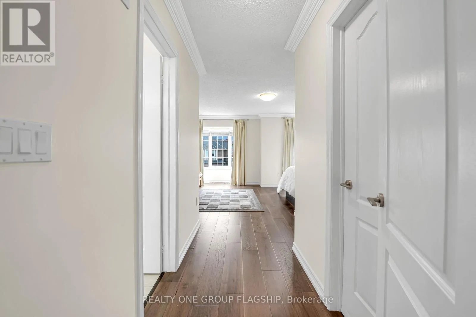 1128 KNOTTY PINE GROVE