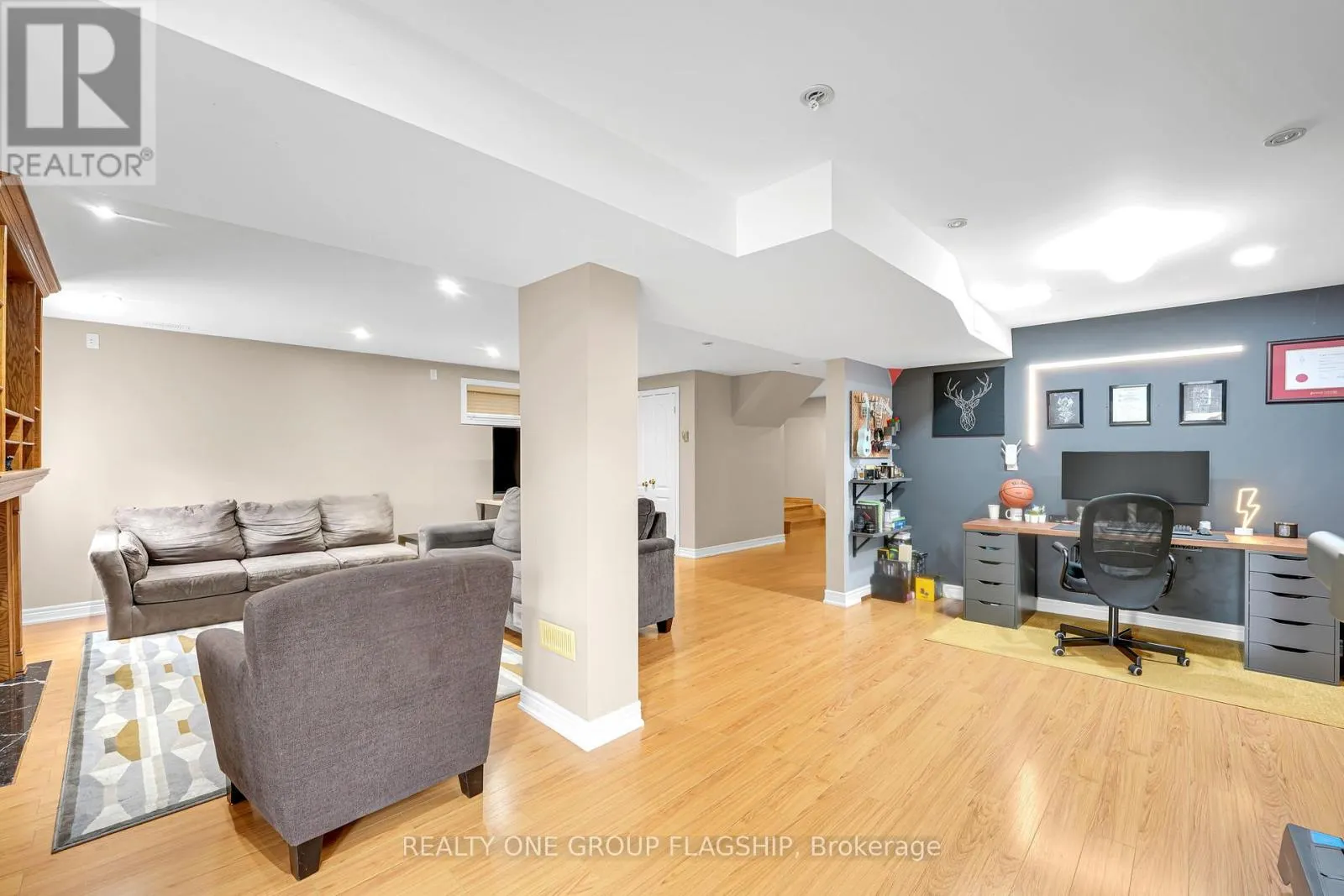 1128 KNOTTY PINE GROVE