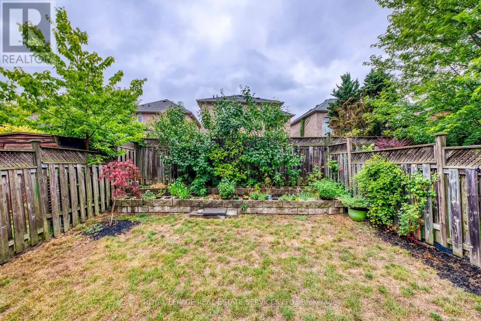 2101 SHADY GLEN ROAD