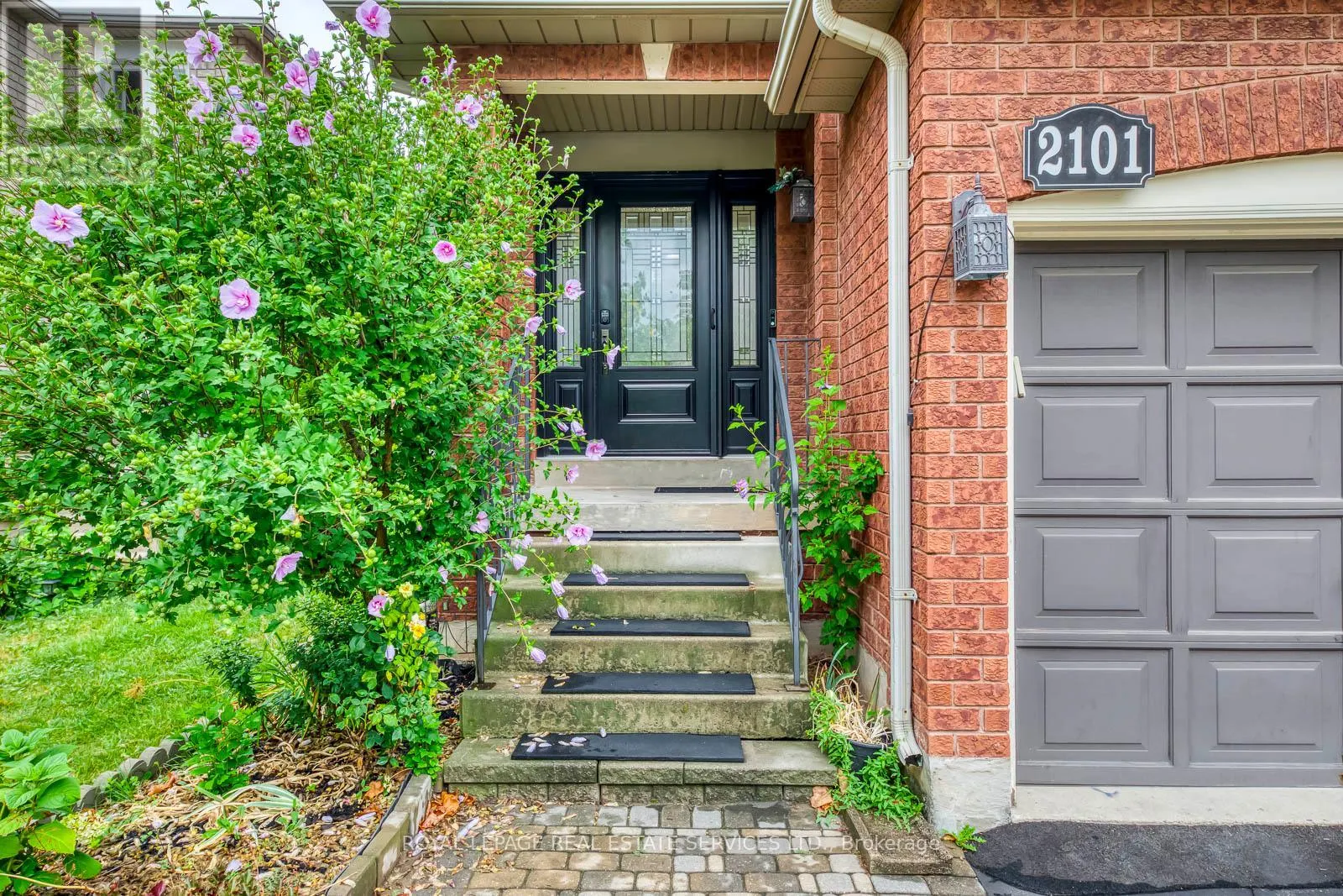 2101 SHADY GLEN ROAD
