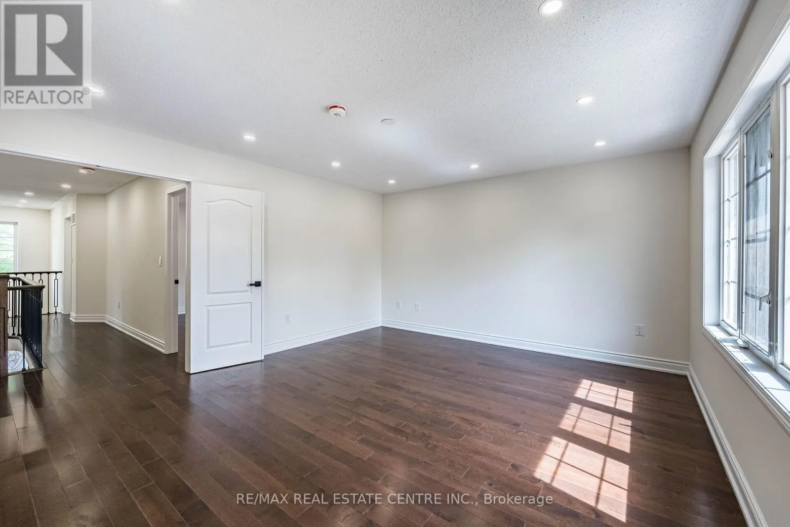 9 SPARTA DRIVE