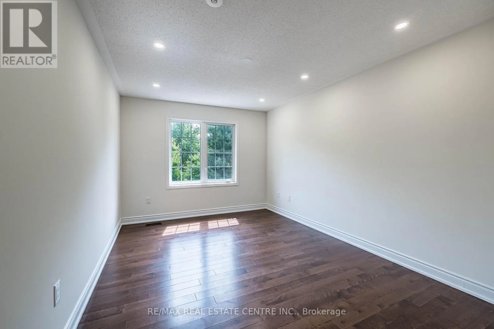 9 SPARTA DRIVE
