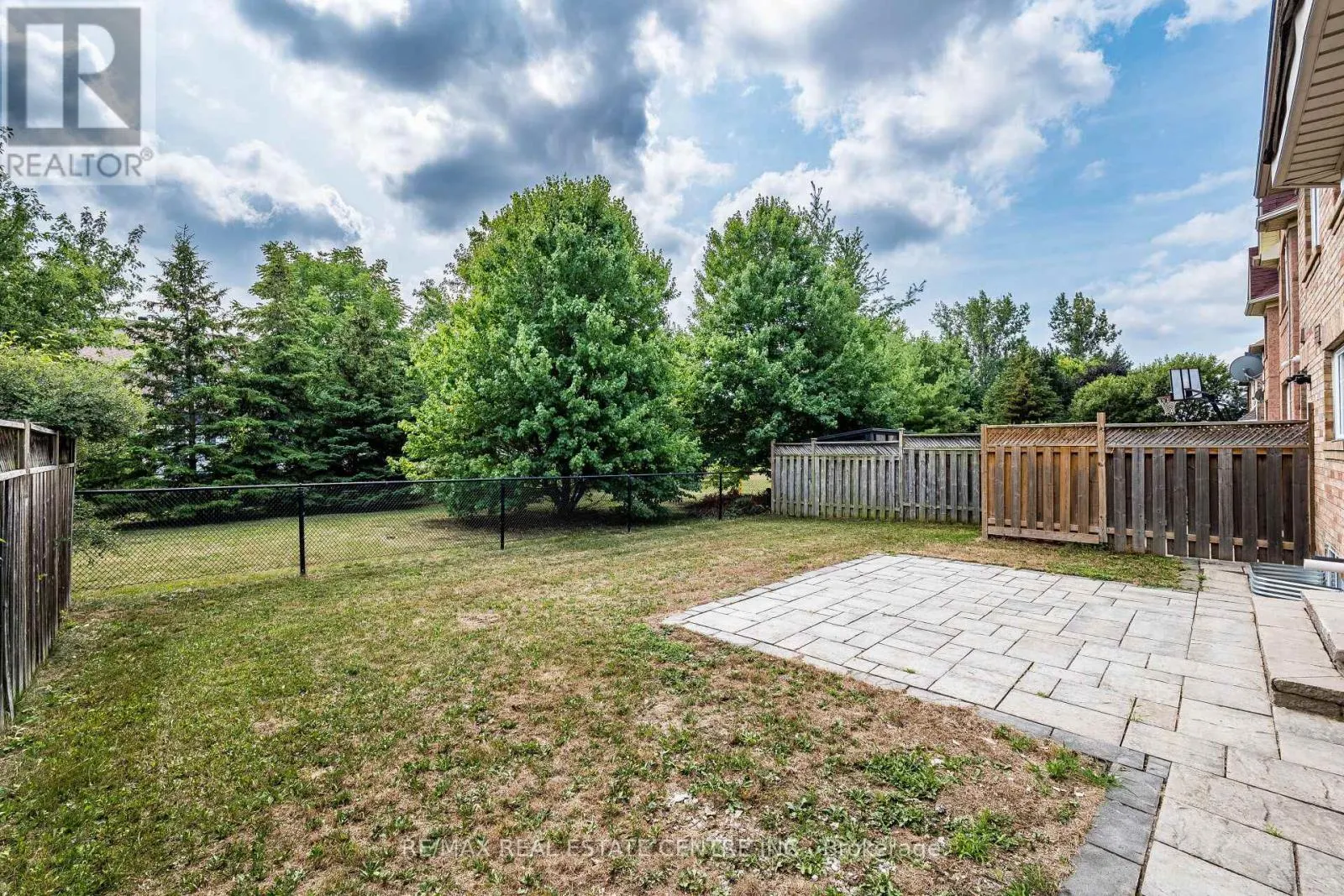 9 SPARTA DRIVE