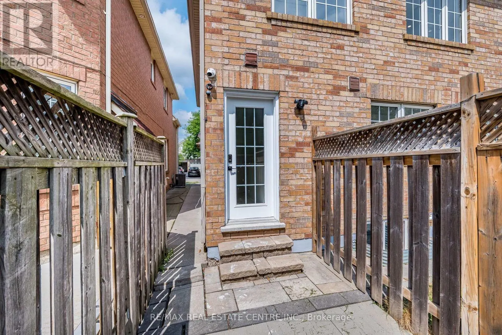 9 SPARTA DRIVE