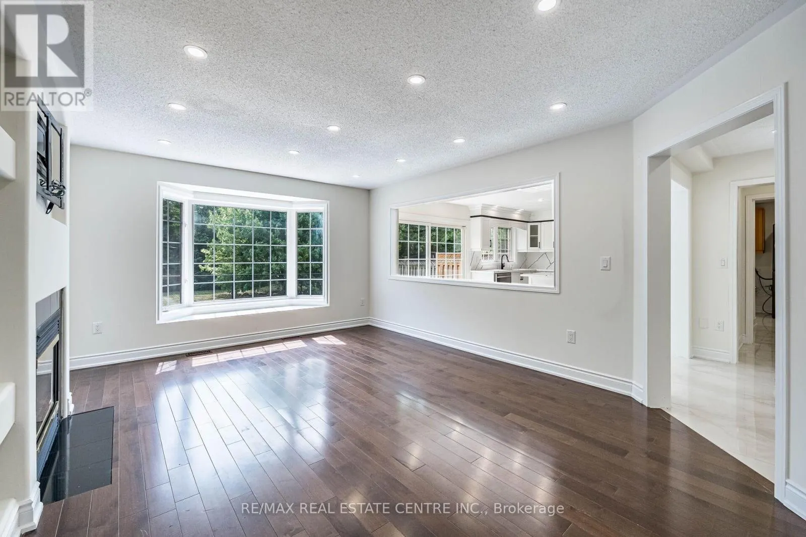 9 SPARTA DRIVE