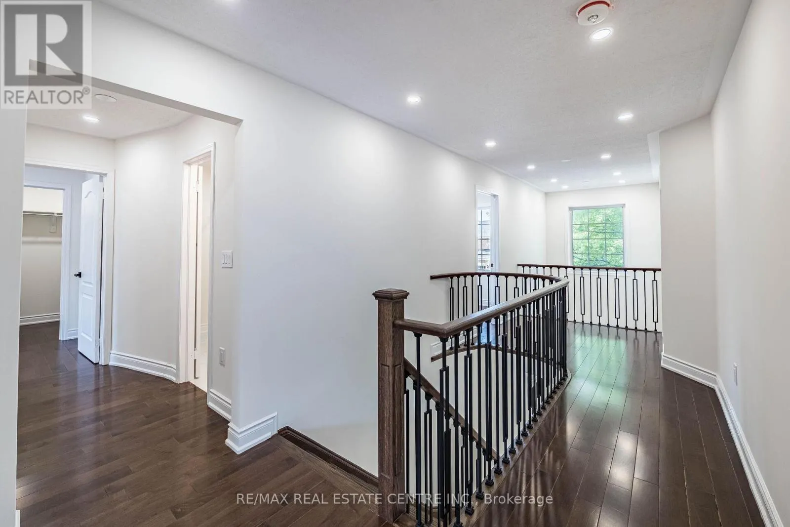 9 SPARTA DRIVE