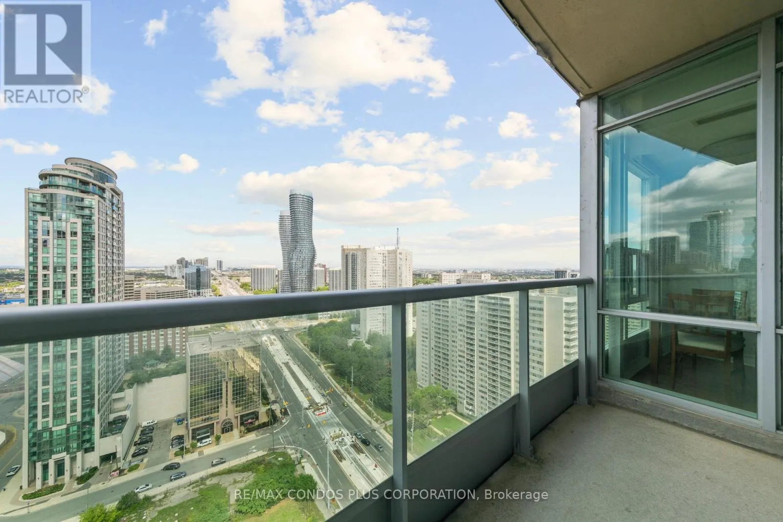 2709 - 1 ELM DRIVE W