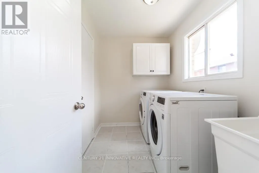 25 MORNINGDEW CRESCENT