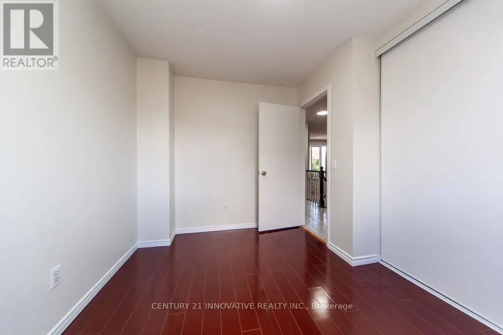 25 MORNINGDEW CRESCENT