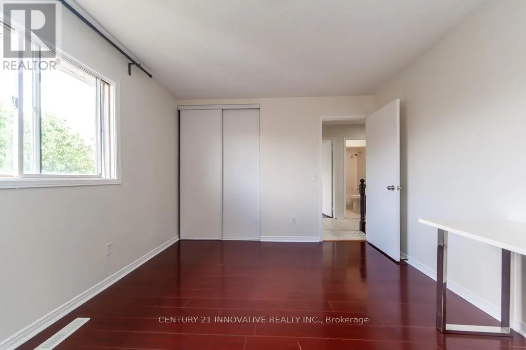 25 MORNINGDEW CRESCENT