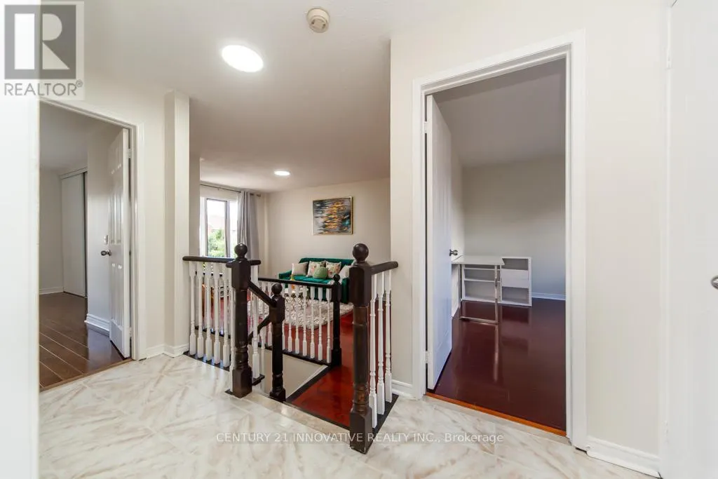 25 MORNINGDEW CRESCENT