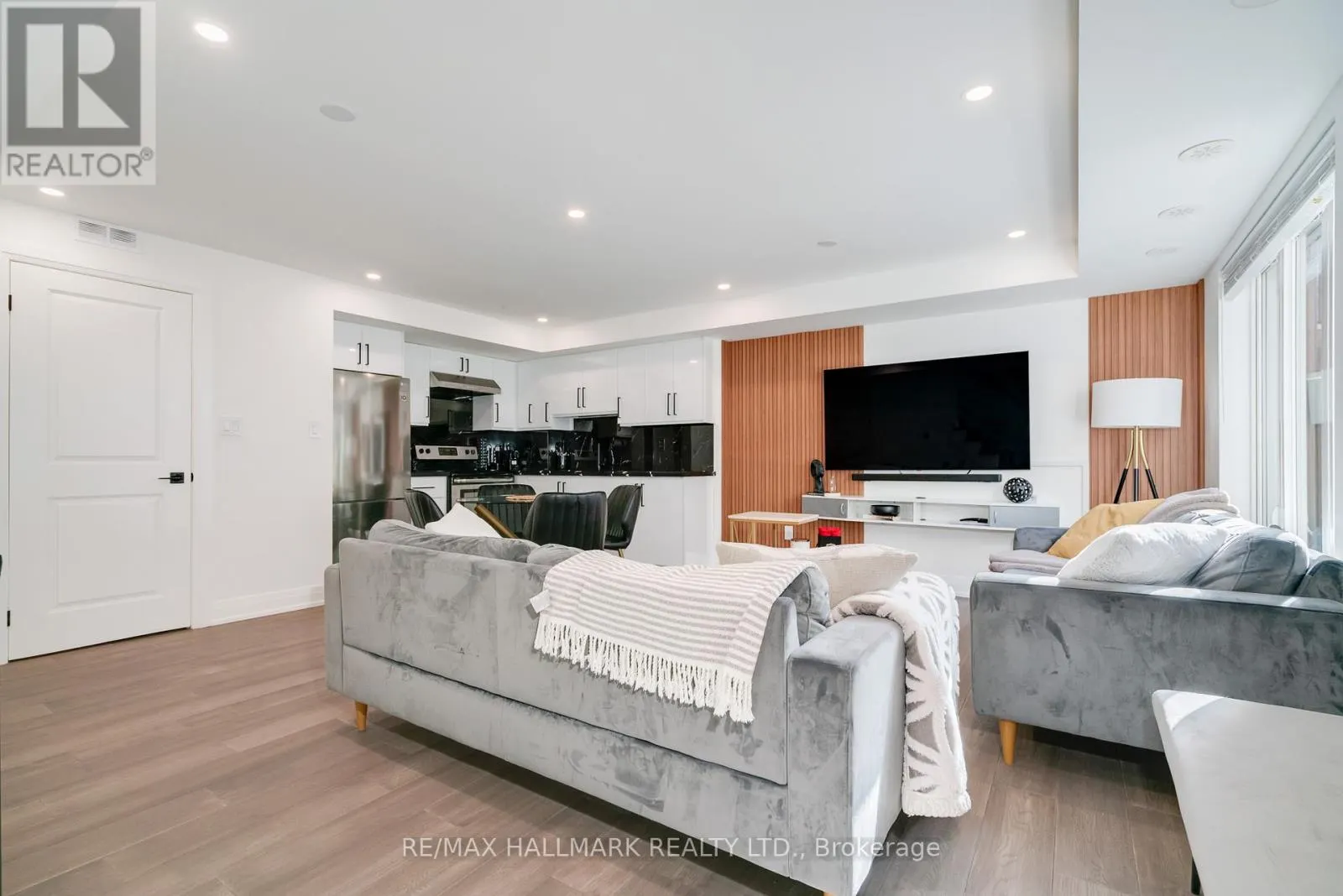 129 - 11 FOUNDRY AVENUE
