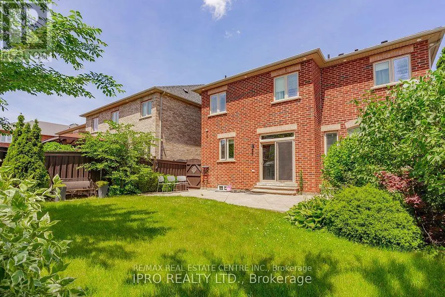 26 MAYBECK DRIVE