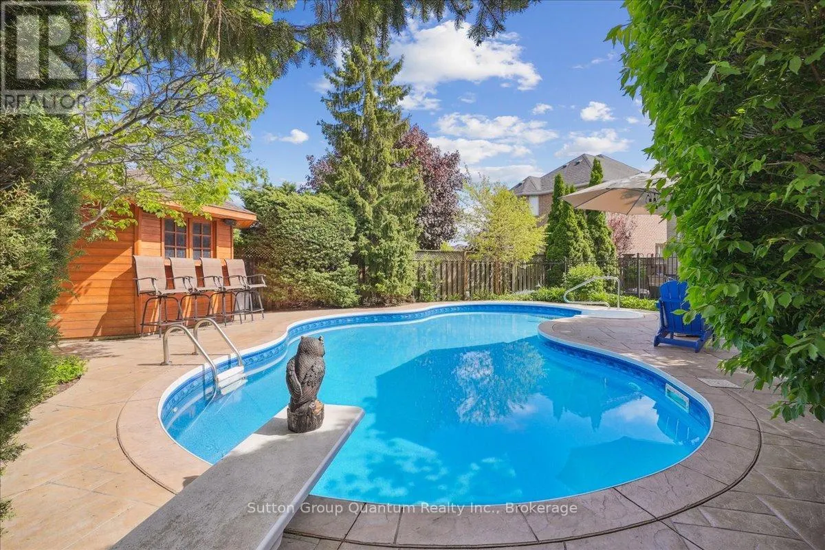 2477 LONGRIDGE CRESCENT