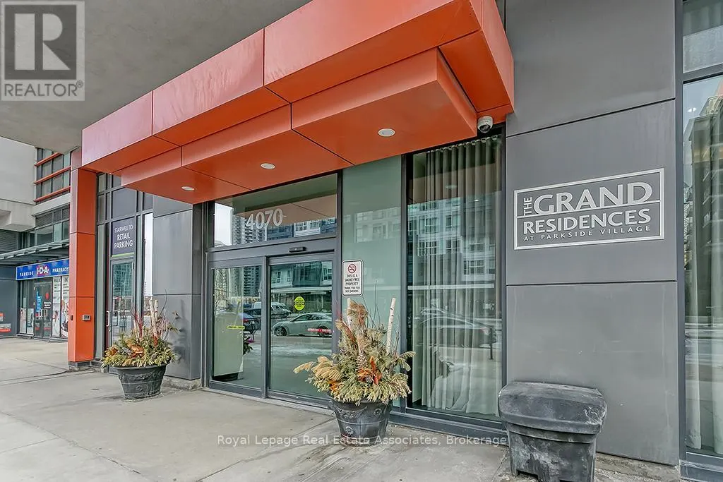706 - 4070 CONFEDERATION PARKWAY